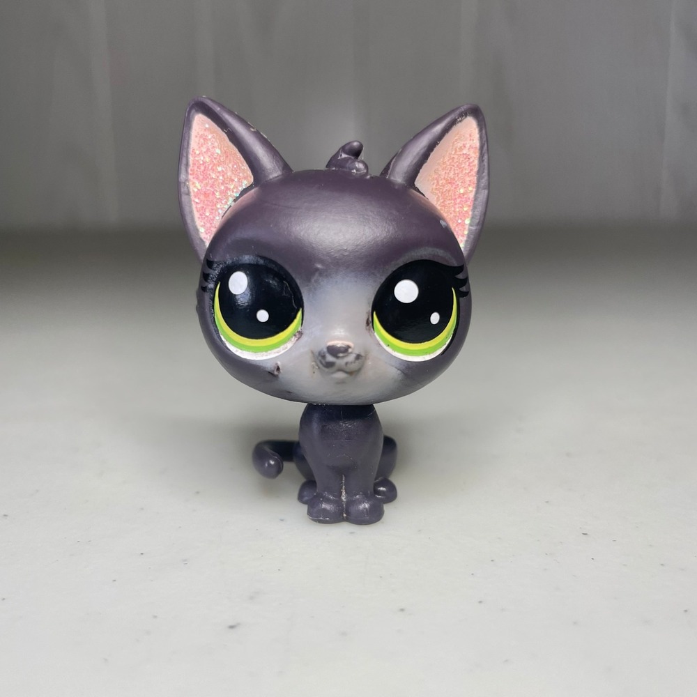 Hasbro Littlest Pet Shop Jade Catkin #3-136 Authentic Black Kitten Cat Toy